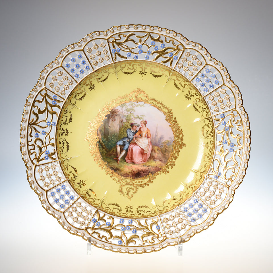 A Wonderful Meissen Reticulated plate – antiques and Interior innovations